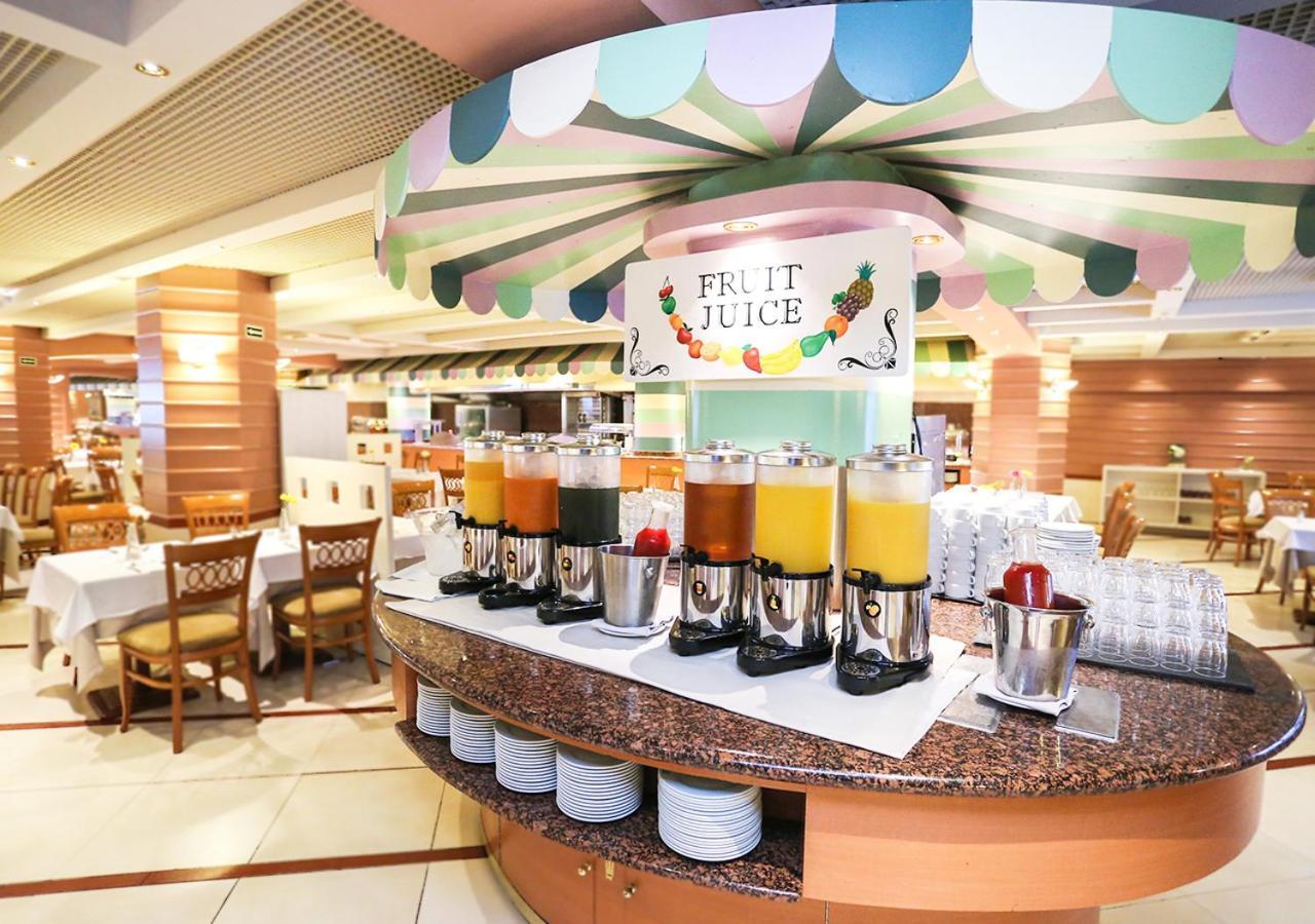 โฮเต็ล โวลก้า Hotel กาเลญา ภายนอก รูปภาพ